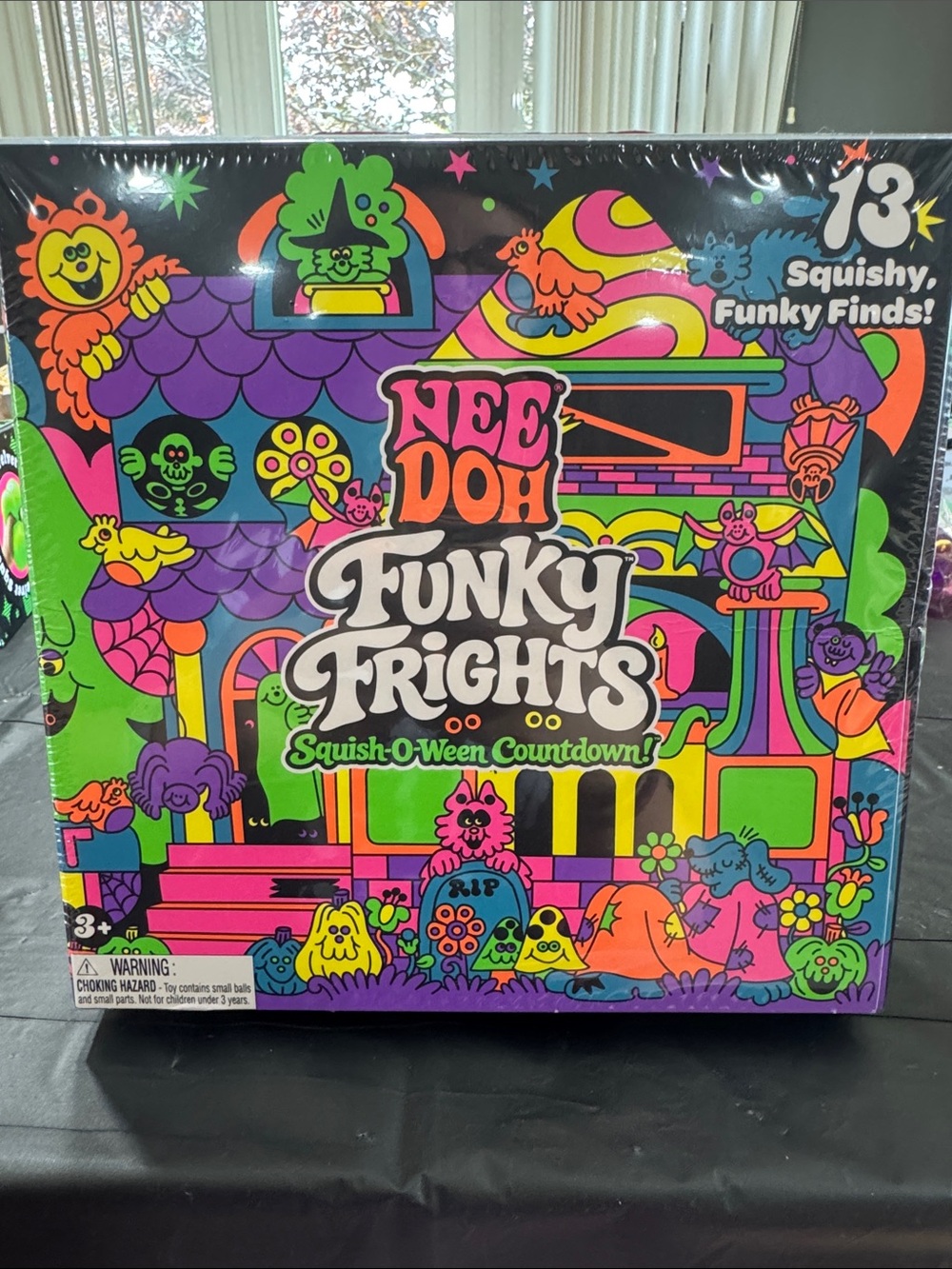NeeDoh Funky Frights Squish-O-Ween Countdown - Neon Multi